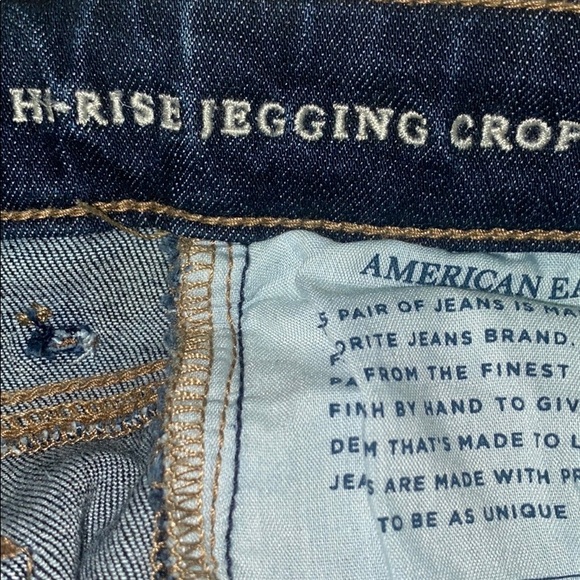 COPY - ‼️American Eagle High Rise Crop - Picture 5 of 8